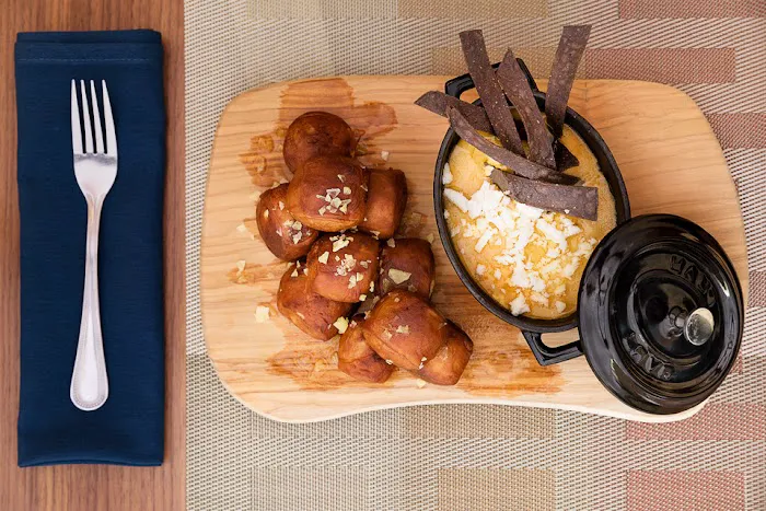 Salt River Tavern Picture 8