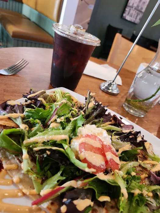 Colados Coffee & Crepes (Phoenix) Picture 4