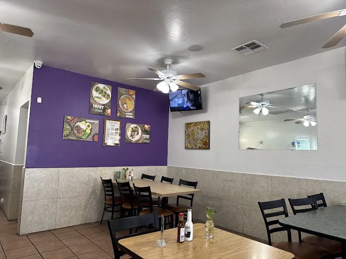 El Nopalito Picture 6