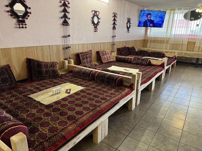 Afghan Traditional Restaurant Picture 1