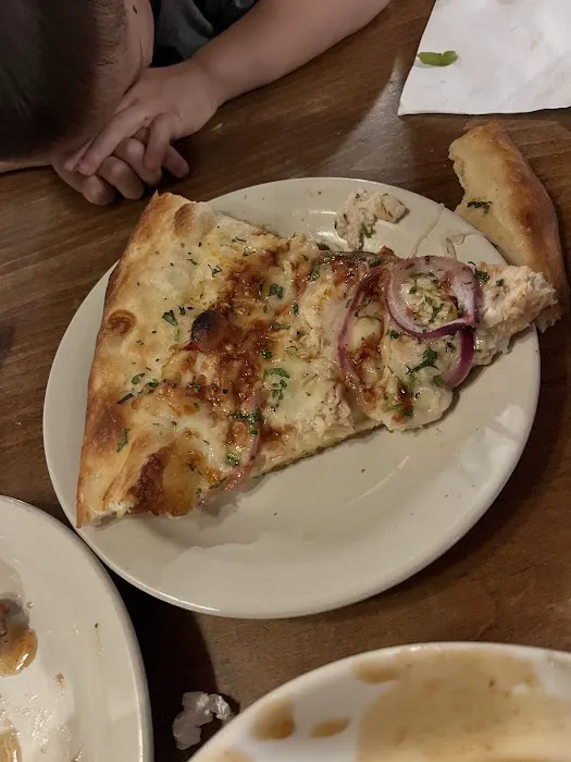 Red Devil Italian Restaurant & Pizzeria Picture 8