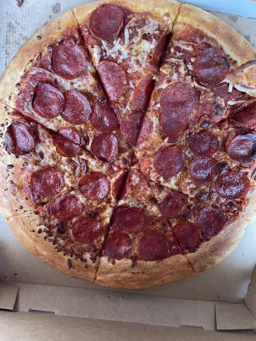Little Caesars Pizza Picture 10