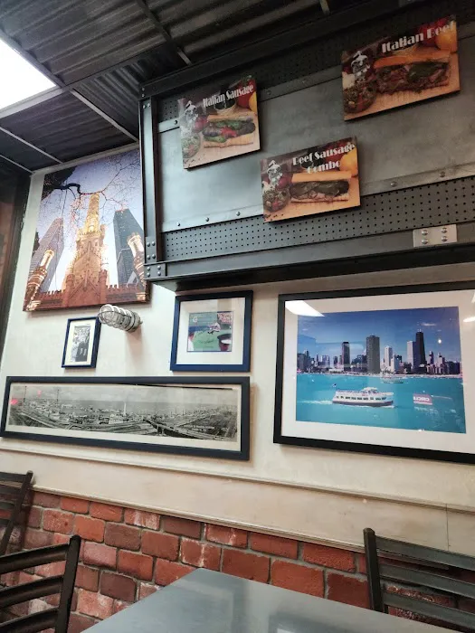 Luke's Of Chicago Picture 3