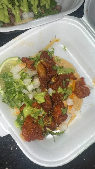 Tacos El Golo Picture 4