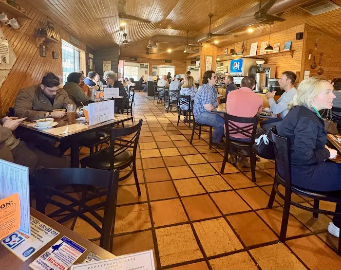 The Peppersauce Cafe Picture 7