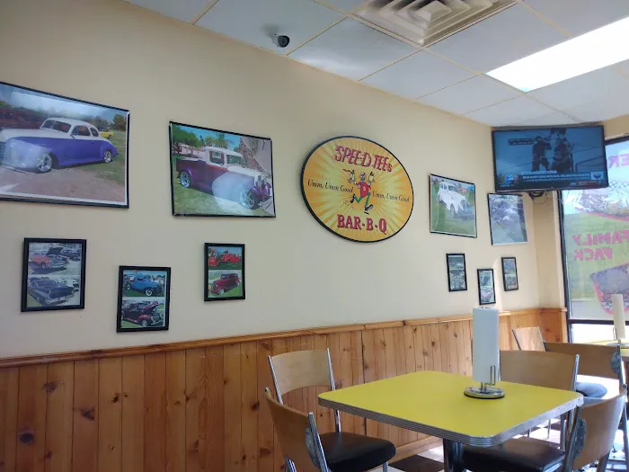 Bbq and subs Picture 4