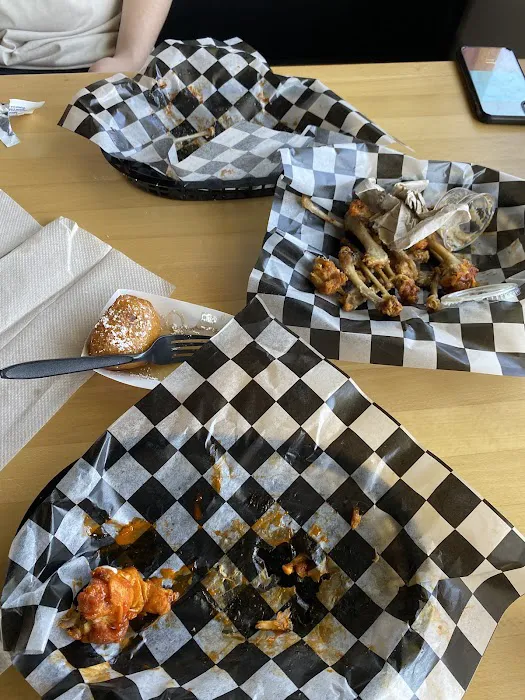 Blazin Buffalo Wings Picture 2