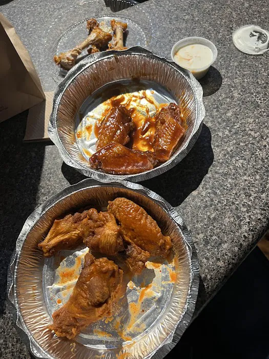 Blazin Buffalo Wings Picture 7