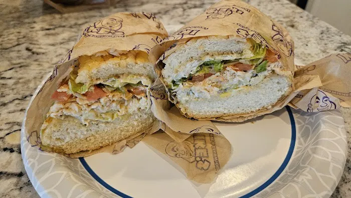 Ike's Love & Sandwiches Picture 4