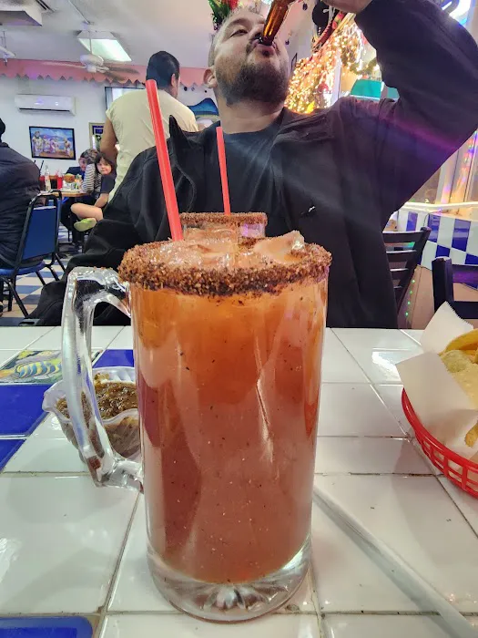 Mariscos Laguna Picture 6