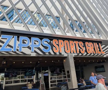 Zipps Sports Grill