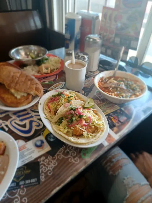 Birrieria Obregon Picture 10