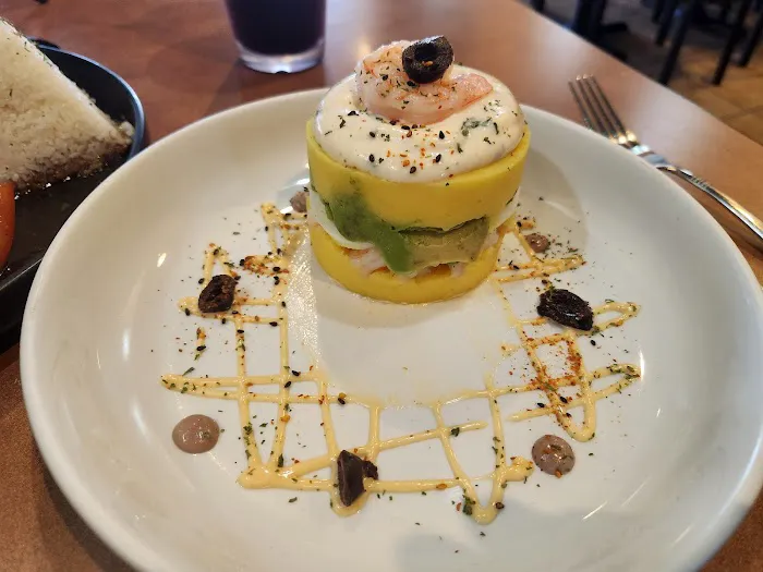 El Chullo Peruvian Restaurant & Bar Picture 6