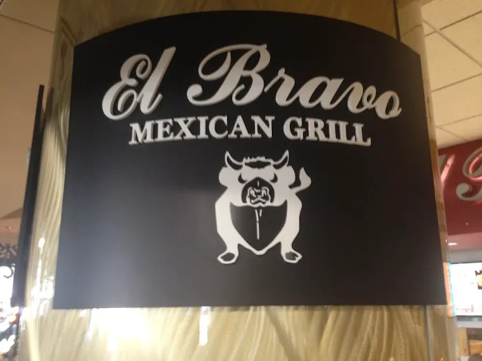 El Bravo Sky Harbor Picture 8