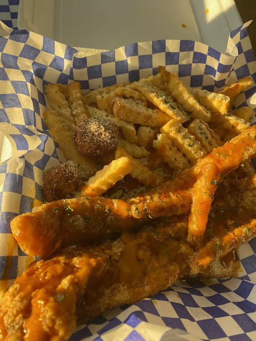 Bay Bay’s Fish And Chicken Picture 4