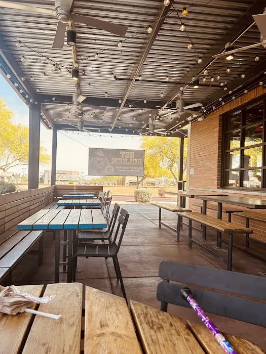 Raising Cane's Chicken Fingers Picture 3