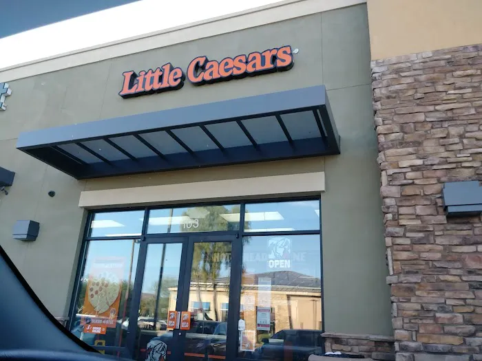 Little Caesars Pizza Picture 10