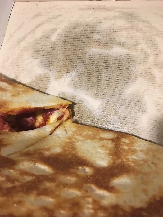 Little Caesars Pizza Picture 7