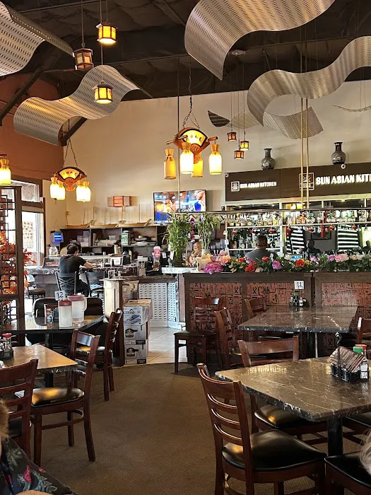 Sun Asian Kitchen Picture 5