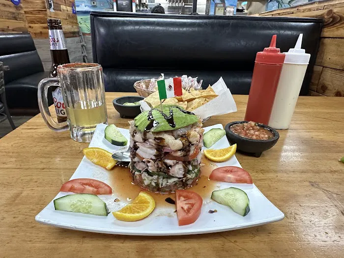 Mariscos Sinaloa Picture 2
