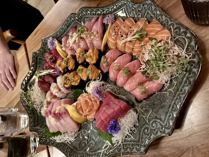 Sandfish Sushi & Whiskey, Phoenix Picture 5