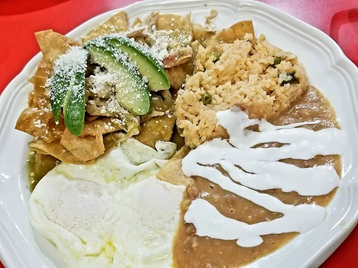 Melrose Kitchen Table / MB Foodhouse Picture 7