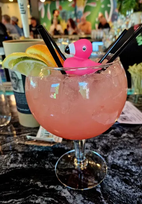 Royale Kitchen + Cocktails Picture 3