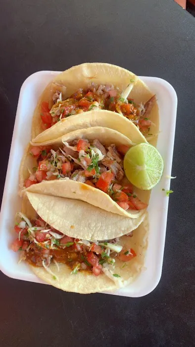 Carnitas él Michoacáno Picture 4