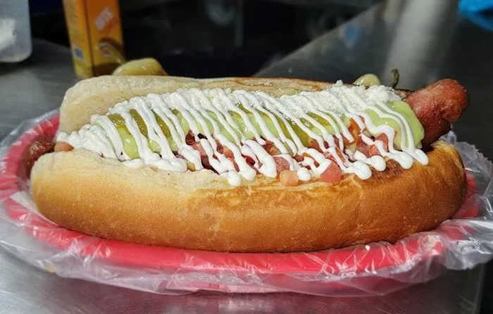 El Caprichoso Sonoran Hotdogs Picture 1
