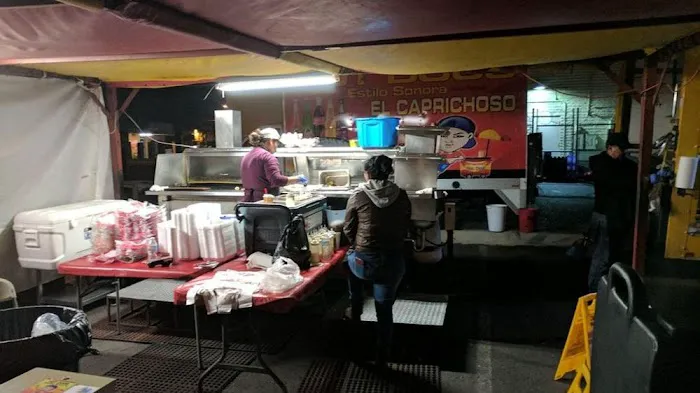 El Caprichoso Sonoran Hotdogs Picture 7