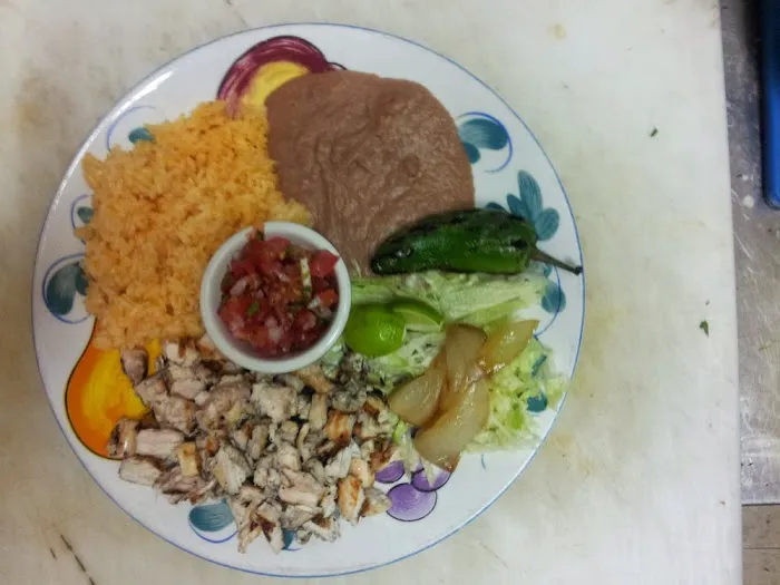 Los Burritos Picture 2