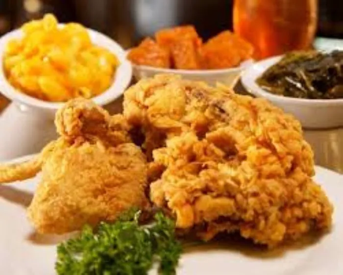 Charlie Mae's Southern Bistro Picture 3