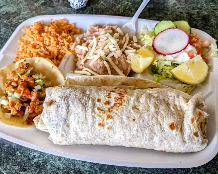 Taqueria de Jalisco Picture 10