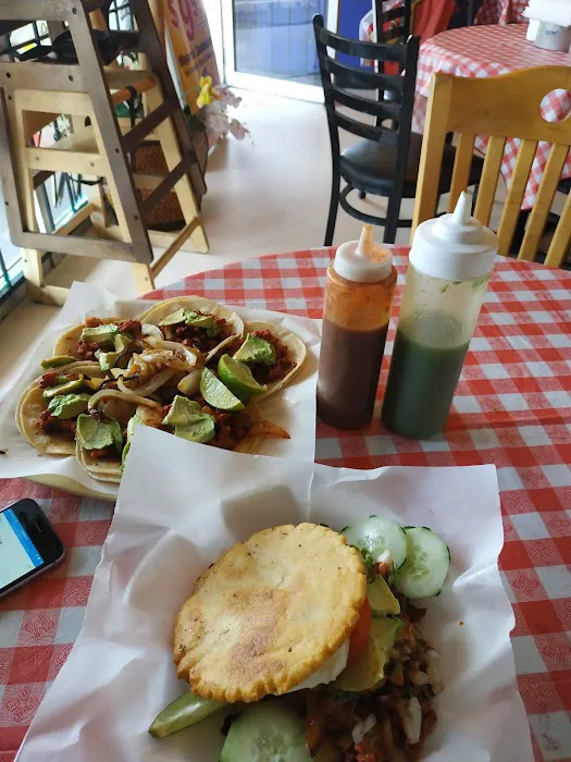 Taqueria de Jalisco Picture 8