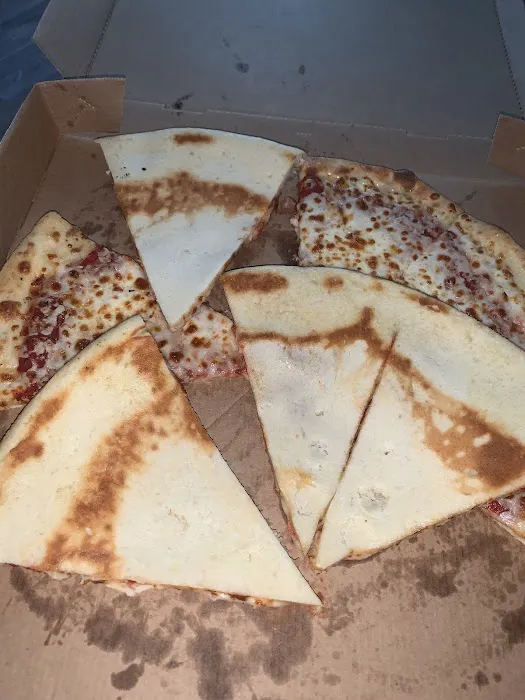 Little Caesars Pizza Picture 1