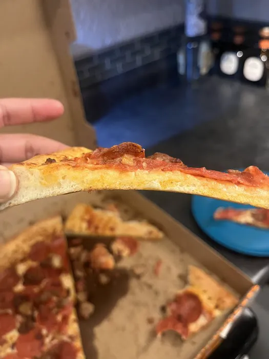 Little Caesars Pizza Picture 7