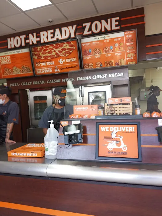 Little Caesars Pizza Picture 8