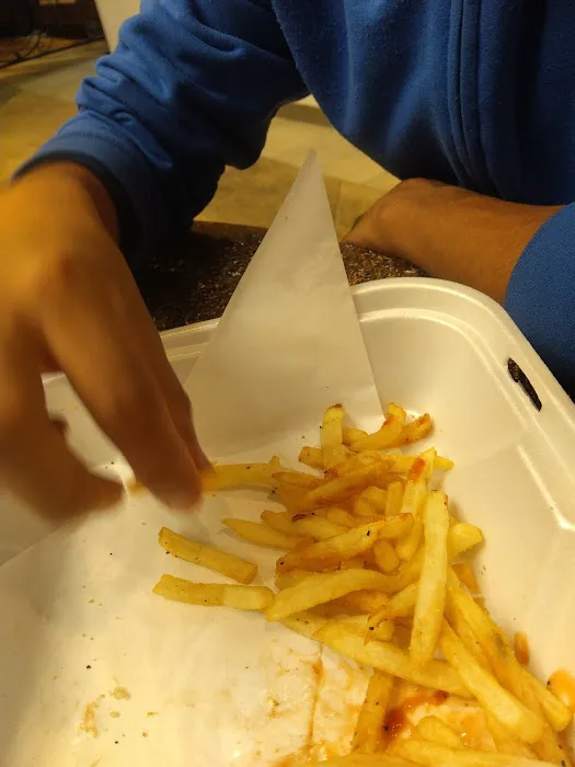 Red Rock Burger Picture 7