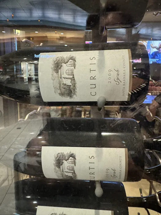 Cheuvront Restaurant And Wine Bar Picture 3