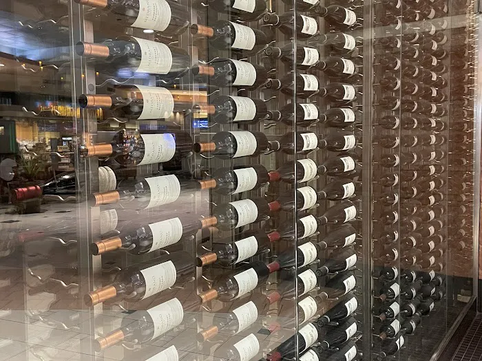 Cheuvront Restaurant And Wine Bar Picture 7