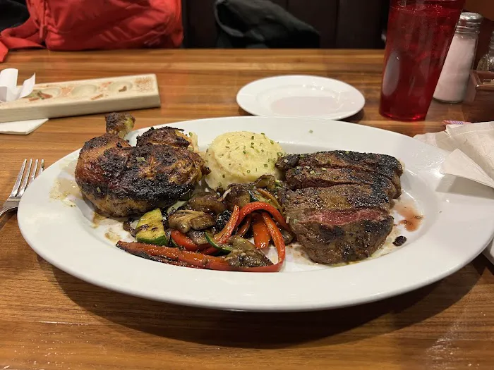 Chelsea's Kitchen Picture 5