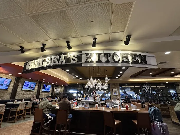 Chelsea's Kitchen Picture 3