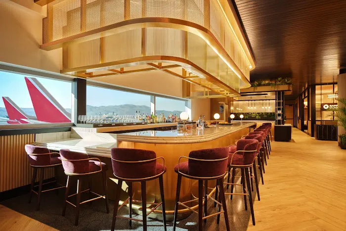 Chase Sapphire Lounge by The Club PHX Picture 4