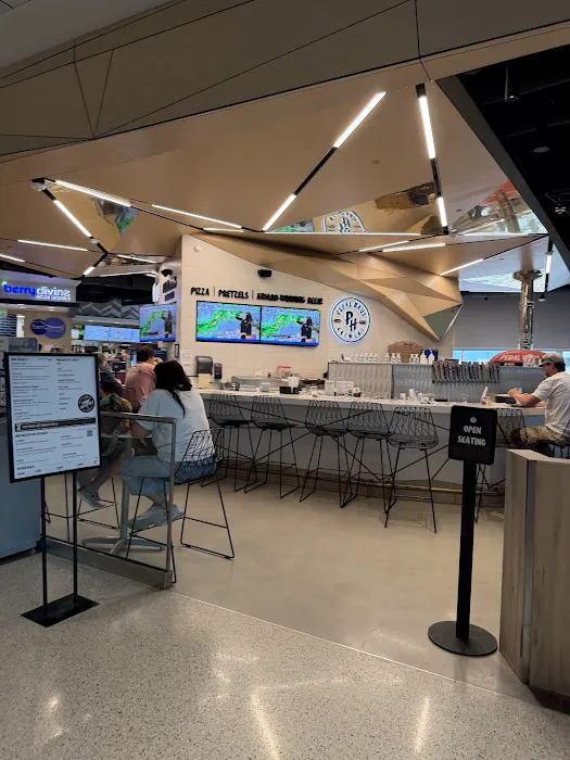 The Crystals @ Sky Harbour Picture 2