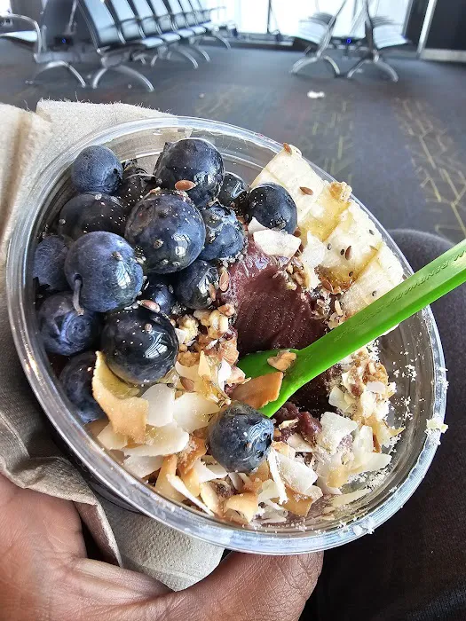 Berry Divine Acai Bowls Picture 2