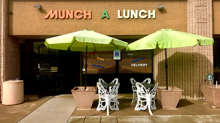 Munch A Lunch Picture 6
