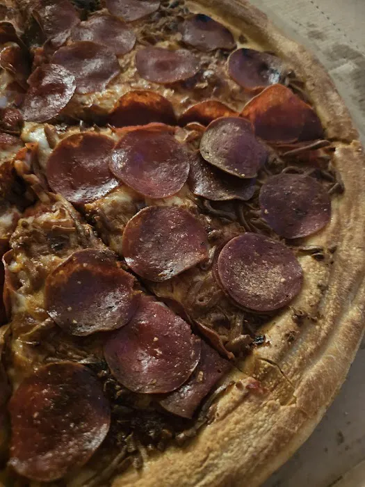 Little Caesars Pizza Picture 9