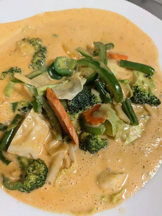 Chanpen Thai Cuisine Picture 2