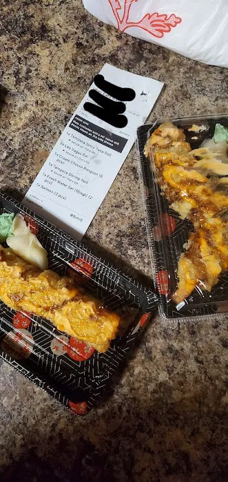 The sushi house Picture 2