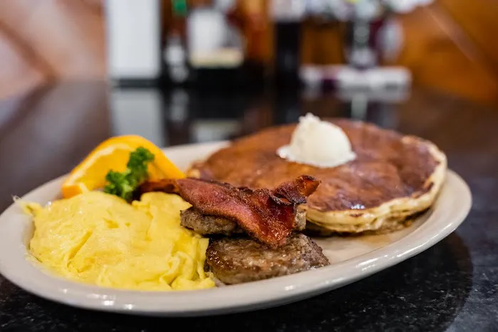 Joe's Diner Picture 6